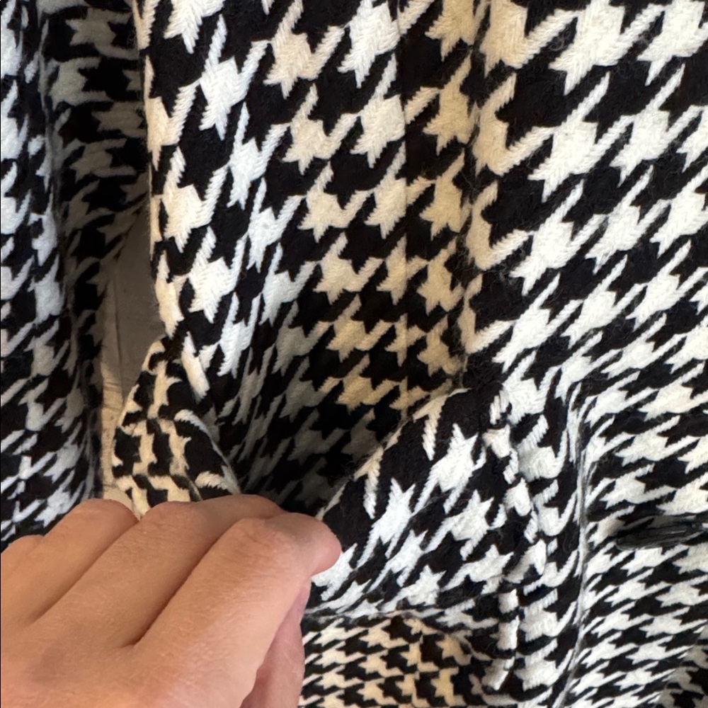Last Kiss Black and White Houndstooth Pea Coat | SIZE L - Picture 6 of 9